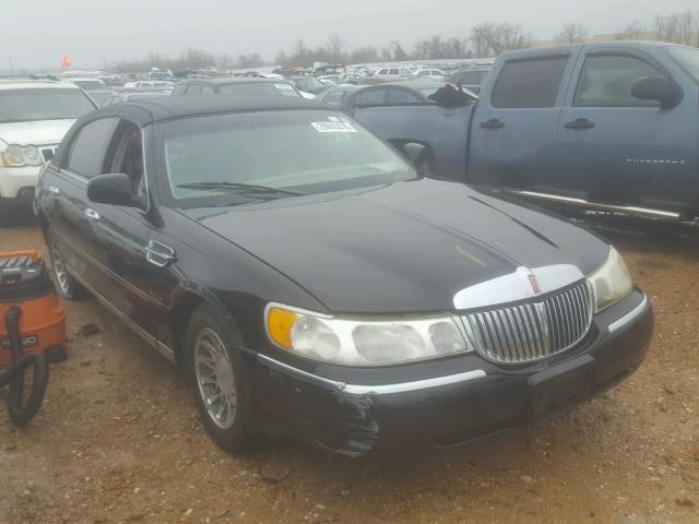 1LNHM82W01Y679595 - 2001 LINCOLN TOWN CAR S BLACK photo 1