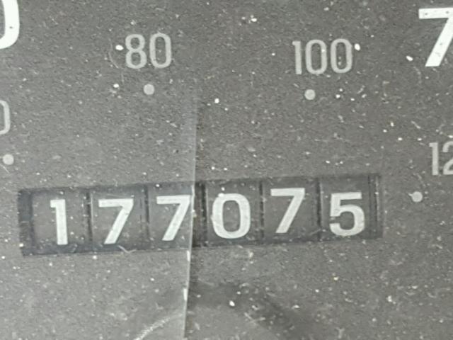 5LMPU28LXWLJ39288 - 1998 LINCOLN NAVIGATOR 黑色 照片 8