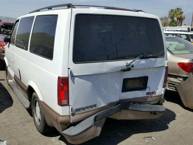 1GKDM19X52B502316 - 2002 GMC SAFARI XT WHITE photo 3