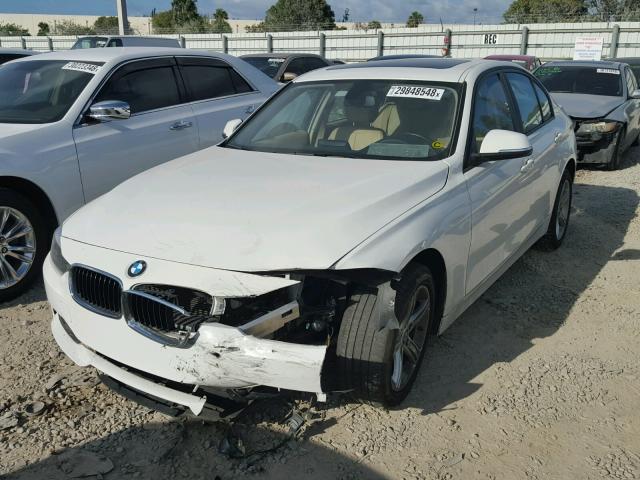 WBA3A5G51DNP21572 - 2013 BMW 328 I WHITE photo 2