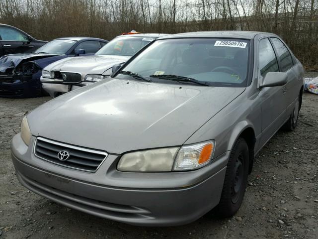 4T1BG22KXYU619171 - 2000 TOYOTA CAMRY CE GRAY photo 2