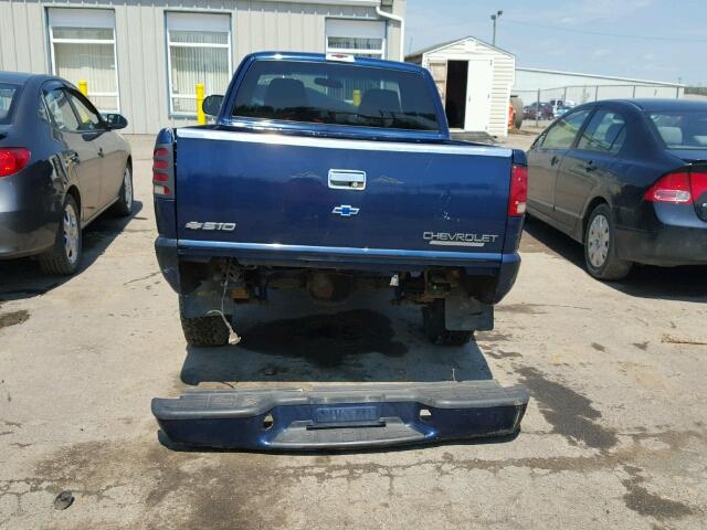 1GCDT19W928186275 - 2002 CHEVROLET S TRUCK S1 BLUE photo 10