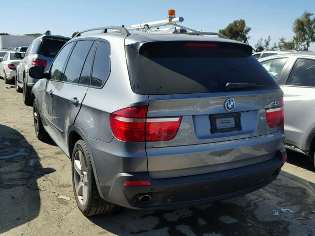 5UXFE435X8L009811 - 2008 BMW X5 3.0I GRAY photo 3