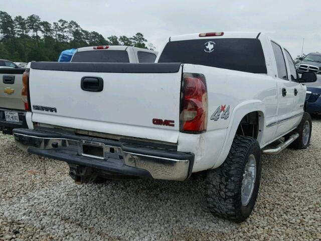 1GTHK23U62F181791 - 2002 GMC SIERRA K25 WHITE photo 4