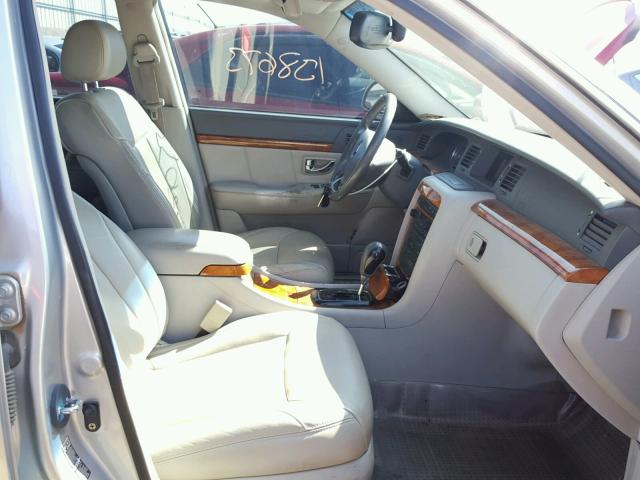 KNALD124945016436 - 2004 KIA AMANTI SILVER photo 5