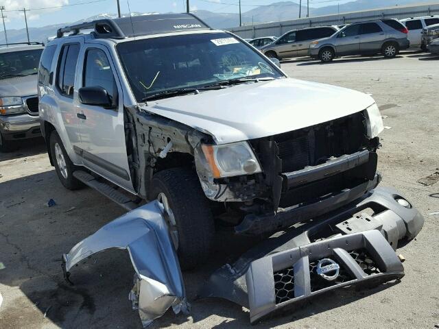 5N1AN08UX6C560916 - 2006 NISSAN XTERRA SILVER photo 1