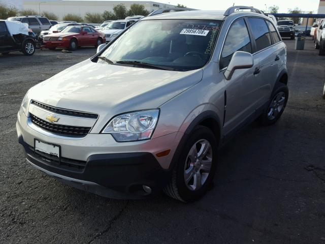 3GNAL2EK7DS615183 - 2013 CHEVROLET CAPTIVA LS 银色 照片 2