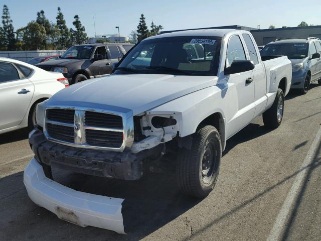 1D7HE42K17S271289 - 2007 DODGE DAKOTA SLT WHITE photo 2