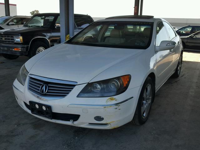 JH4KB16546C012136 - 2006 ACURA RL WHITE photo 2