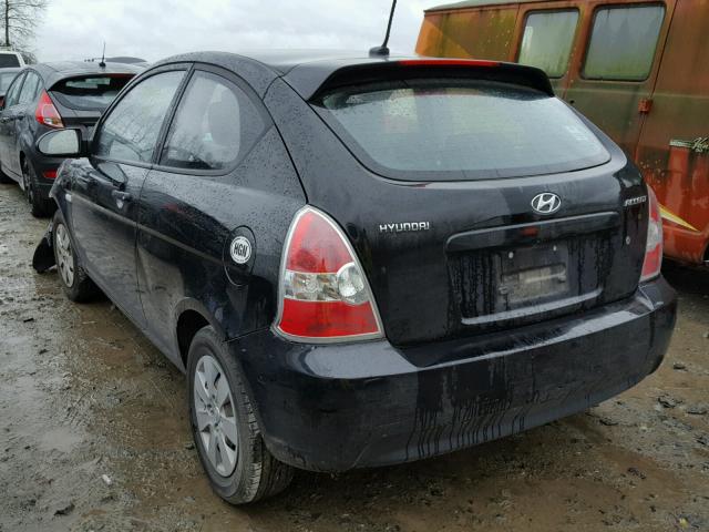 KMHCM36C08U103228 - 2008 HYUNDAI ACCENT GS BLACK photo 3