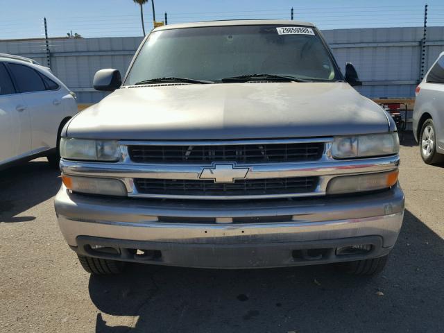 1GNEK13T61J122067 - 2001 CHEVROLET TAHOE K150 GRAY photo 9