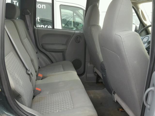 1J4GL38K15W671432 - 2005 JEEP LIBERTY RE GREEN photo 6