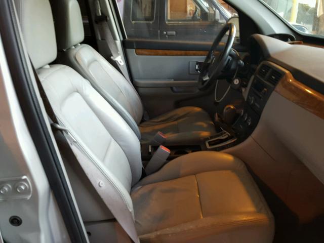 2S3DA417176121480 - 2007 SUZUKI XL7 LUXURY SILVER photo 5