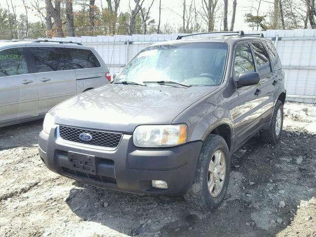 1FMCU93154KB07030 - 2004 FORD ESCAPE XLT GRAY photo 9