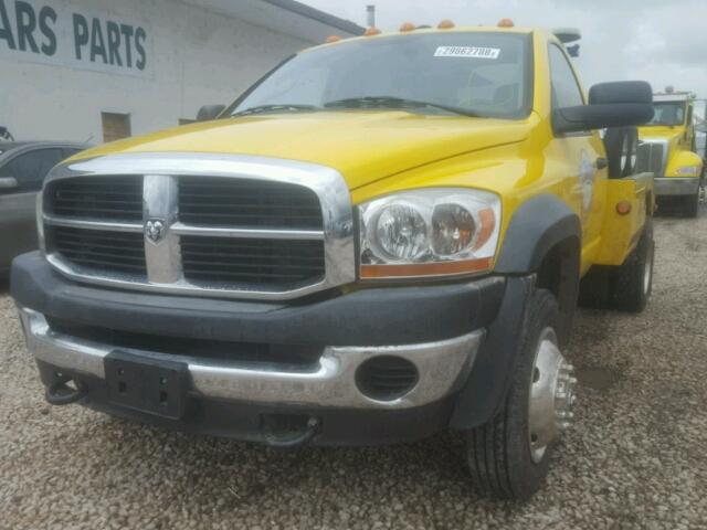 3D2WC66A18G173047 - 2008 DODGE RAM 4500 S YELLOW photo 2