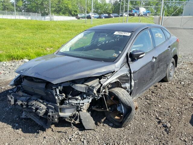 1FADP3F24FL244142 - 2015 FORD FOCUS SE GRAY photo 2