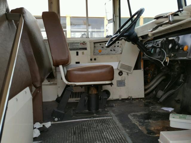 1HVLNHGL3HHA20976 - 1987 INTERNATIONAL S-SERIES 1 黄色 照片 5