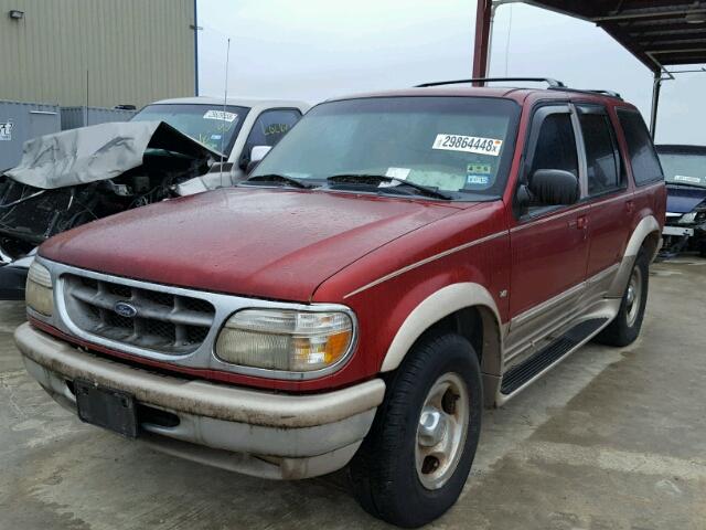 1FMZU32P6WZA36010 - 1998 FORD EXPLORER MAROON photo 2