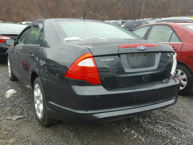 3FAHP0HA2AR146547 - 2010 FORD FUSION SE BLACK photo 3