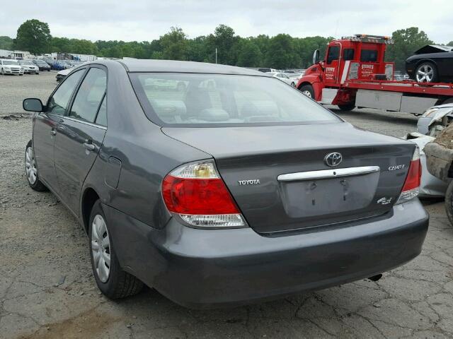 4T1BE32K65U521567 - 2005 TOYOTA CAMRY LE GRAY photo 3