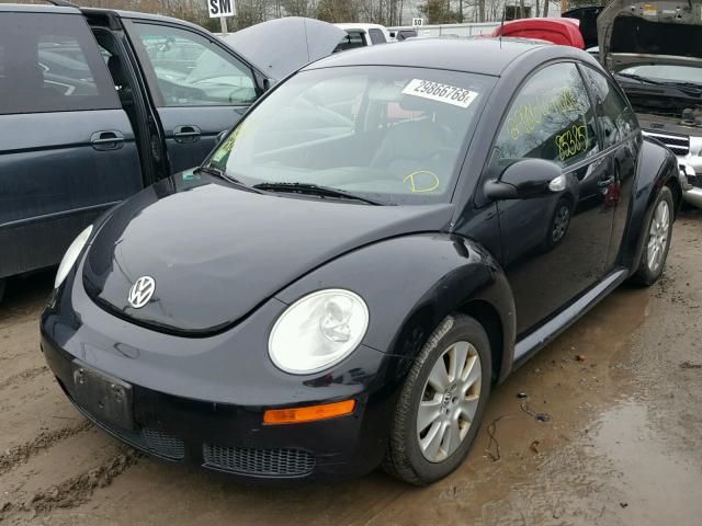 3VWPG31C78M526605 - 2008 VOLKSWAGEN NEW BEETLE BLACK photo 2