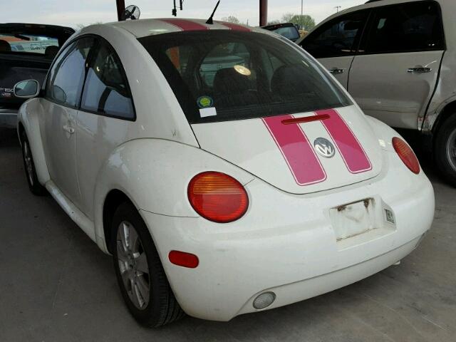 3VWBK31C05M402499 - 2005 VOLKSWAGEN NEW BEETLE 白色 照片 3