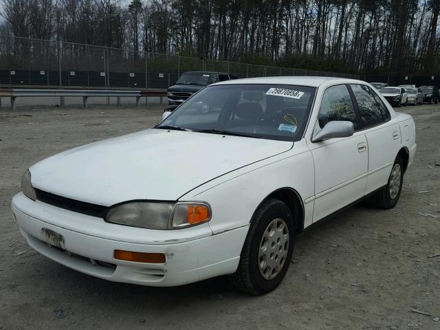 4T1SK12E5SU589362 - 1995 TOYOTA CAMRY LE WHITE photo 2