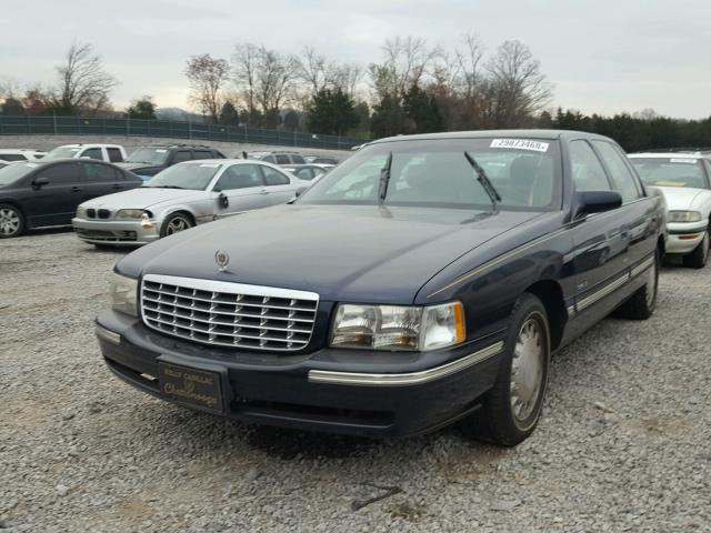 1G6KD54Y2VU237845 - 1997 CADILLAC DEVILLE BLUE photo 2