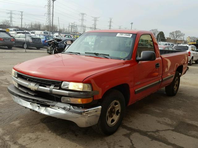 1GCEC14V2YE190519 - 2000 CHEVROLET SILVERADO RED photo 2