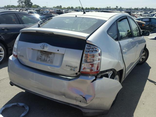 JTDKB20U383378034 - 2008 TOYOTA PRIUS SILVER photo 4