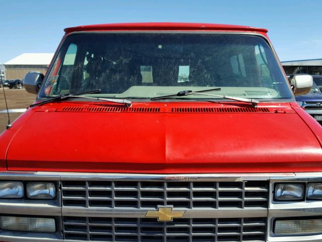 1GBEG25KXRF154737 - 1994 CHEVROLET G20 RED photo 7