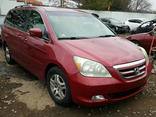 5FNRL38425B079235 - 2005 HONDA ODYSSEY EX RED photo 1