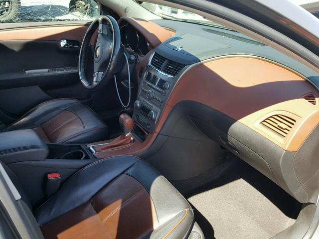 1G1ZK577384201499 - 2008 CHEVROLET MALIBU LTZ GRAY photo 5