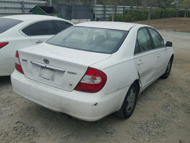 4T1BF32K13U041916 - 2003 TOYOTA CAMRY LE WHITE photo 4