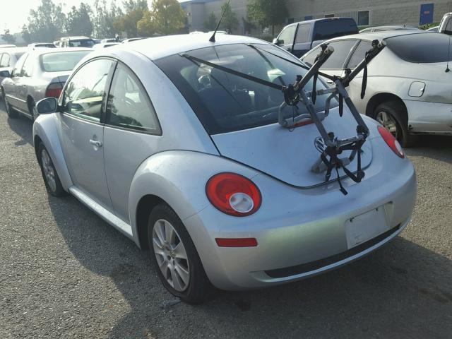 3VWPG31C88M503835 - 2008 VOLKSWAGEN NEW BEETLE SILVER photo 3