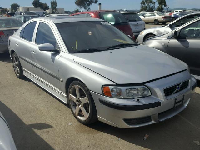 YV1RH52Y942368374 - 2004 VOLVO S60 R SILVER photo 1