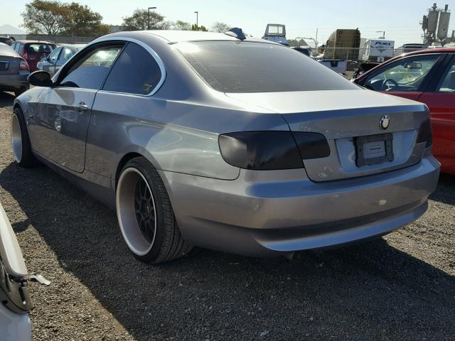 WBAWC33589PU84916 - 2009 BMW 328 XI GRAY photo 3