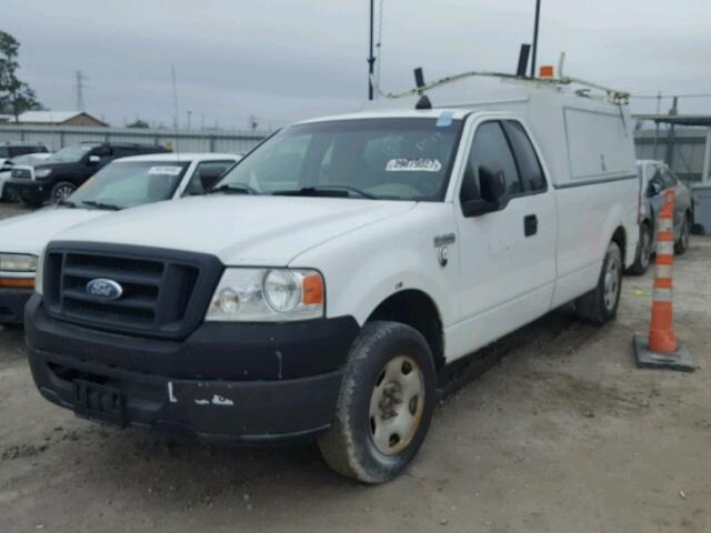 1FTRF12288KC02949 - 2008 FORD F150 WHITE photo 2