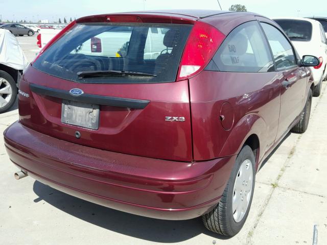 1FAFP31N36W250345 - 2006 FORD FOCUS ZX3 BURGUNDY photo 4