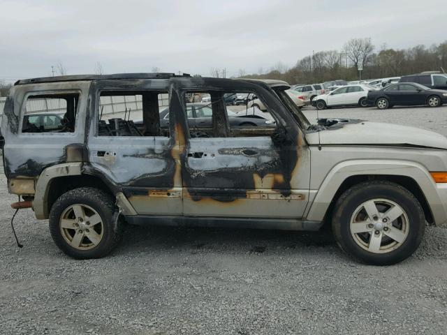 1J8HH48N48C163613 - 2008 JEEP COMMANDER BURN photo 9