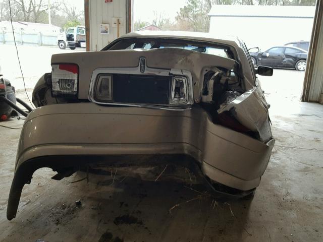 1LNHM87A52Y675881 - 2002 LINCOLN LS 棕色 照片 9