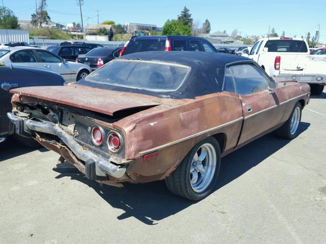 BH23G3B503610 - 1973 PLYMOUTH BARRACUDA BROWN photo 4