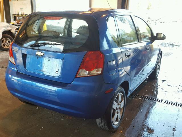 KL1TD66697B770574 - 2007 CHEVROLET AVEO BASE BLUE photo 4