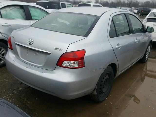 JTDBT923984020814 - 2008 TOYOTA YARIS GRAY photo 4