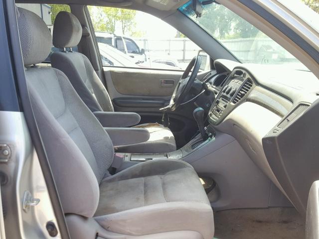 JTEGF21A430110257 - 2003 TOYOTA HIGHLANDER SILVER photo 5