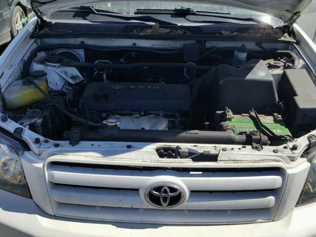 JTEGD21A850109136 - 2005 TOYOTA HIGHLANDER WHITE photo 7