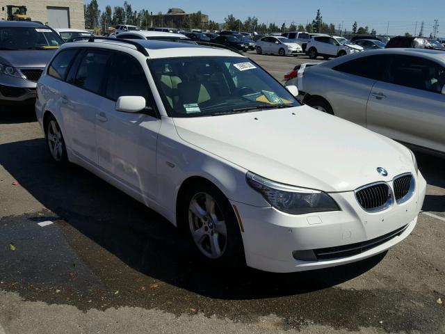 WBAPT73568CX00716 - 2008 BMW 535 XI WHITE photo 1