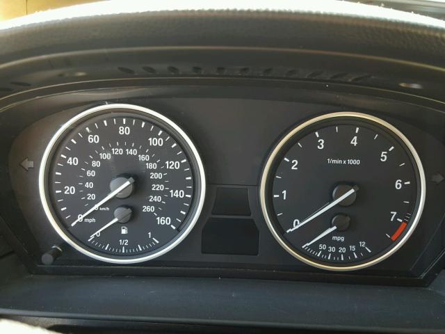 WBAPT73568CX00716 - 2008 BMW 535 XI Blanc photo 8