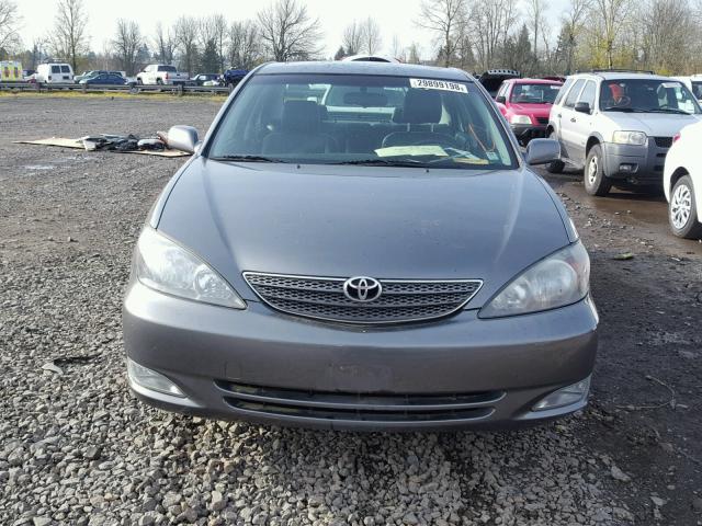 JTDBF30K020006992 - 2002 TOYOTA CAMRY LE GRAY photo 9