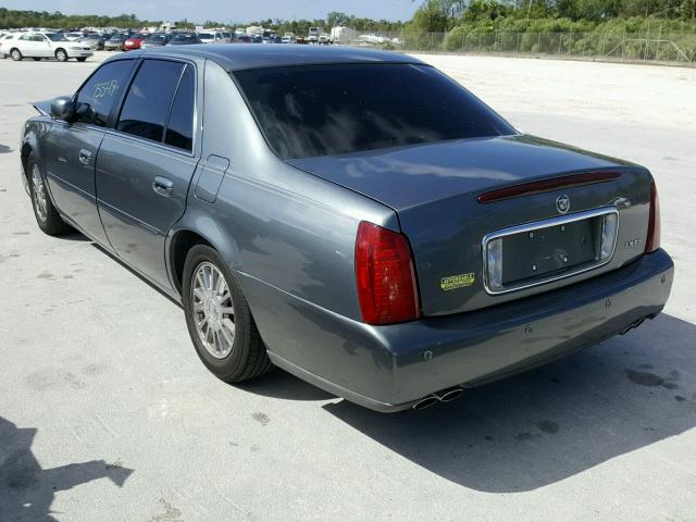 1G6KE54Y03U268988 - 2003 CADILLAC DEVILLE DH GRAY photo 3